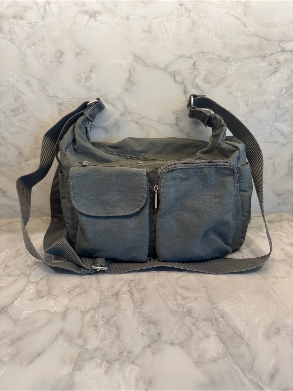 Baggallini Gray Crossbody Bag with Front Pockets